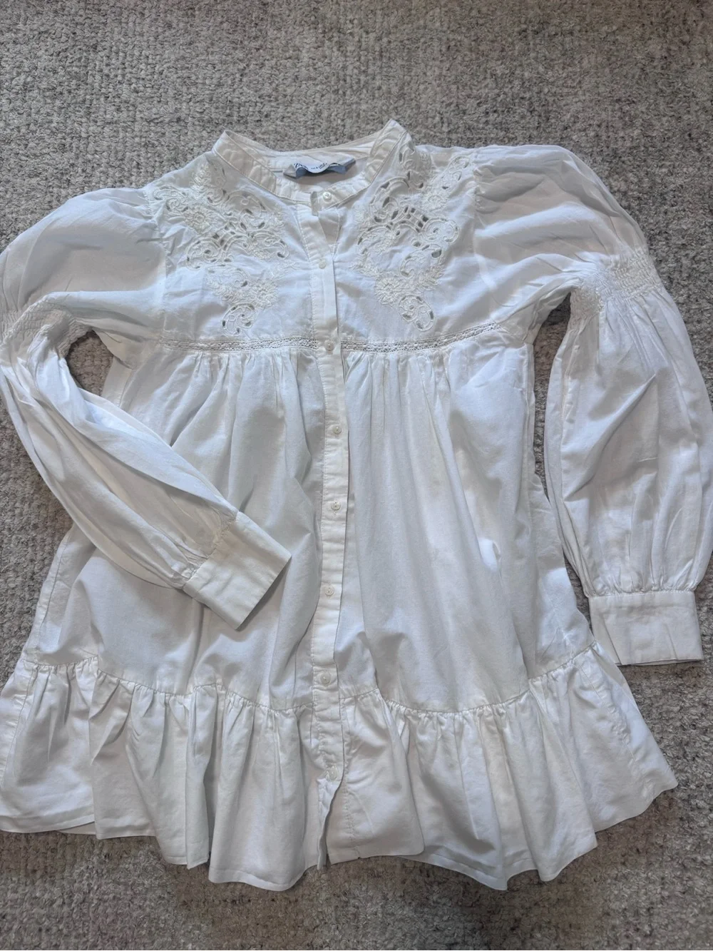Zara White Embroidered Ruffled Button-Front Blouse